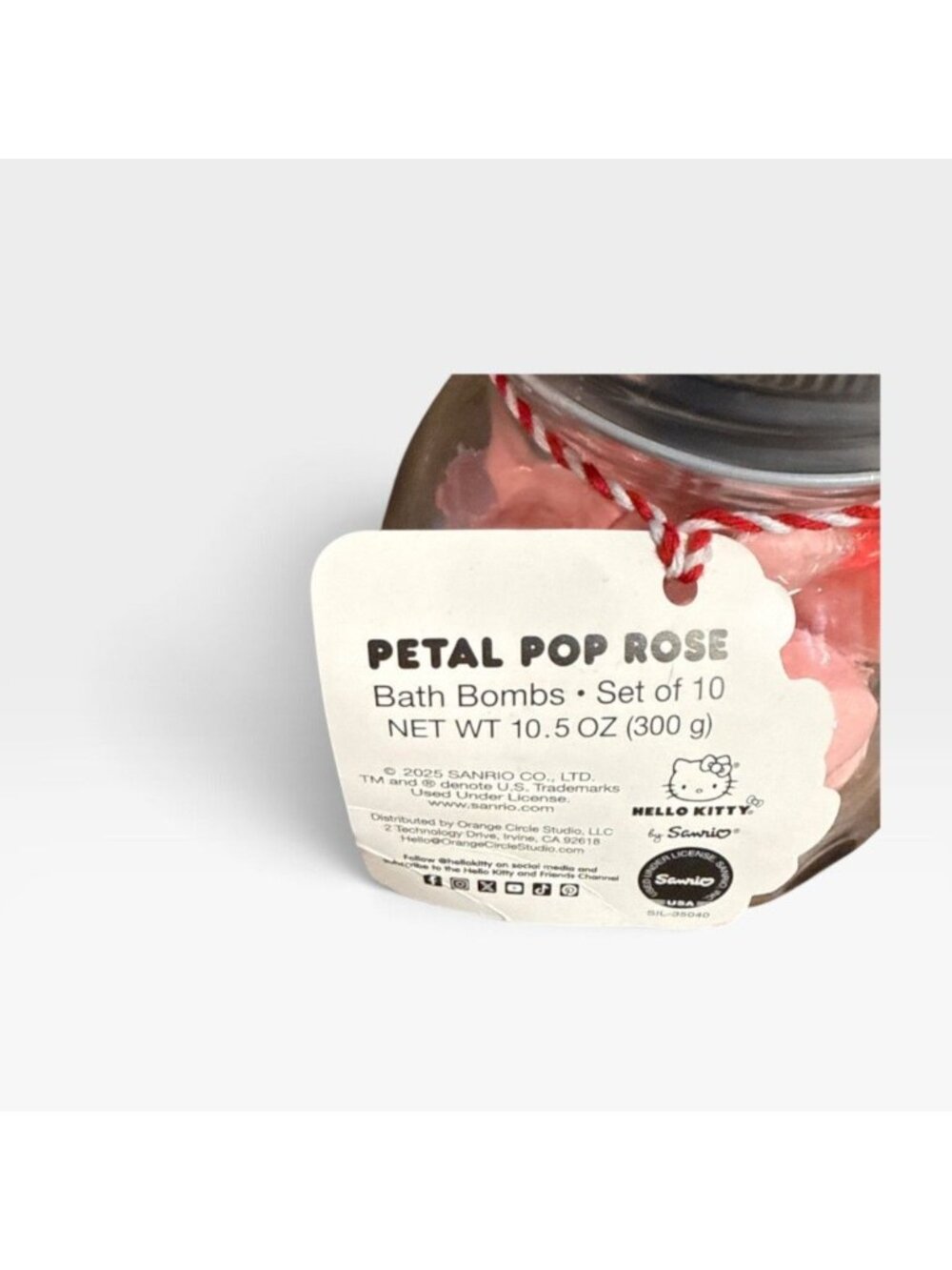 Sanrio Hello Kitty Bath Bomb Jar with Pink Petal Pop Rose Scent - 10.5 Oz New - Picture 3 of 6